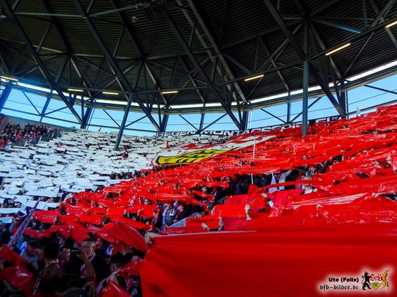 FC Augsburg vs VfB Stuttgart (1-0) (14)