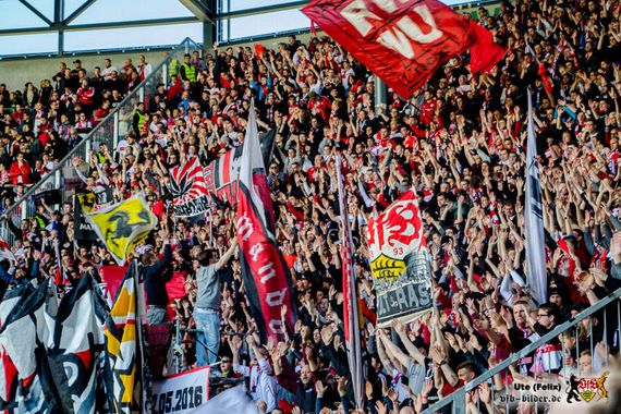 FC Augsburg vs VfB Stuttgart (1-0) (25)