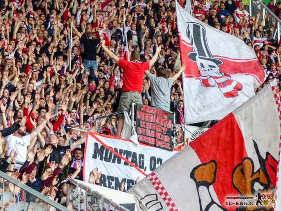 FC Augsburg vs VfB Stuttgart (1-0) (29)