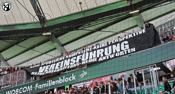 VfL Wolfsburg vs VfB Stuttgart (3-1) (9)