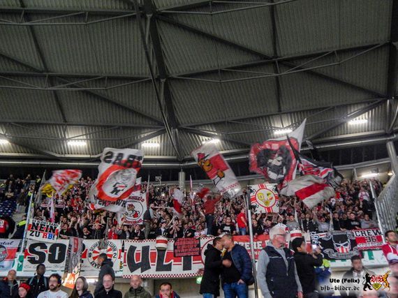 Hannover 96 vs VfB Stuttgart (1-3) (16)