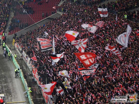 VfB Stuttgart vs Borussia Dortmund (1-3) (7)