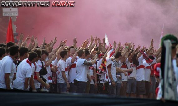 VfB Stuttgart vs FC St. Pauli (2-1) (34)