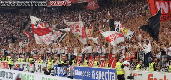 VfB Stuttgart vs FC St. Pauli (2-1) (51)