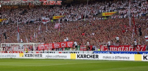 VfB Stuttgart vs FC St. Pauli (2-1) (52)