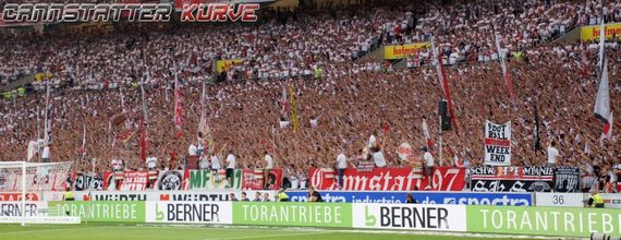 VfB Stuttgart vs FC St. Pauli (2-1) (53)
