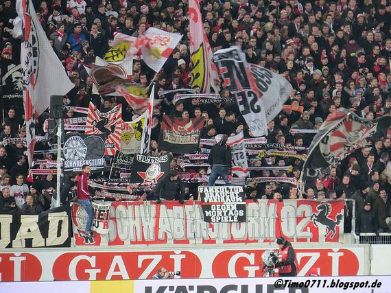 VfB Stuttgart vs 1. FC Nürnberg (3-1) (6)