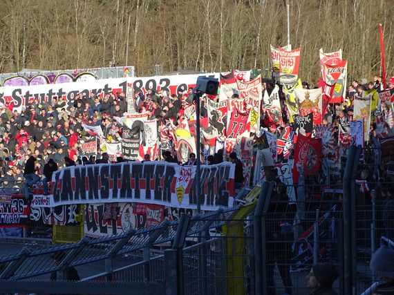 FC Erzgebirge Aue vs VfB Stuttgart (0-4) (20)