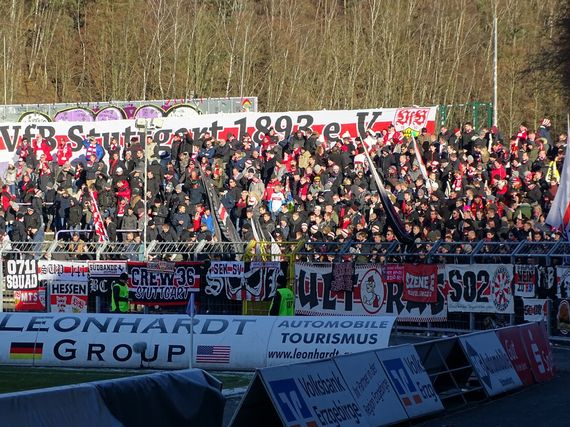 FC Erzgebirge Aue vs VfB Stuttgart (0-4) (23)