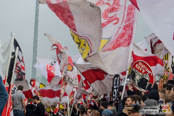Würzburger Kickers vs VfB Stuttgart (3-0) (12)