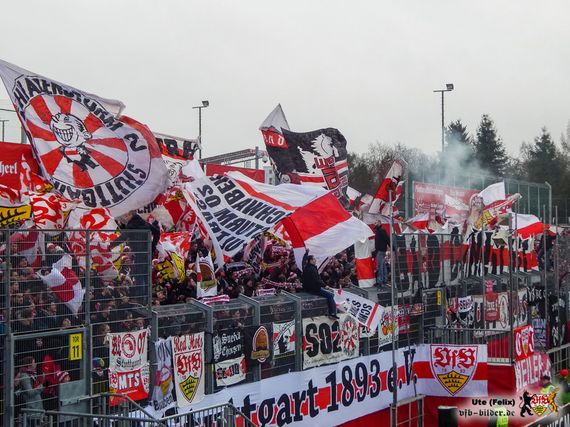 Würzburger Kickers vs VfB Stuttgart (3-0) (21)