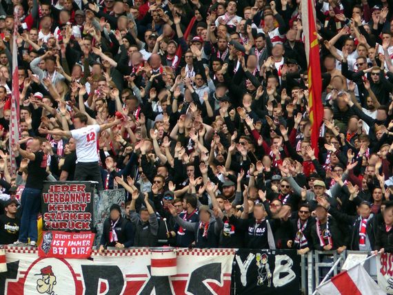 1. FC Nürnberg vs VfB Stuttgart (2-3) (8)