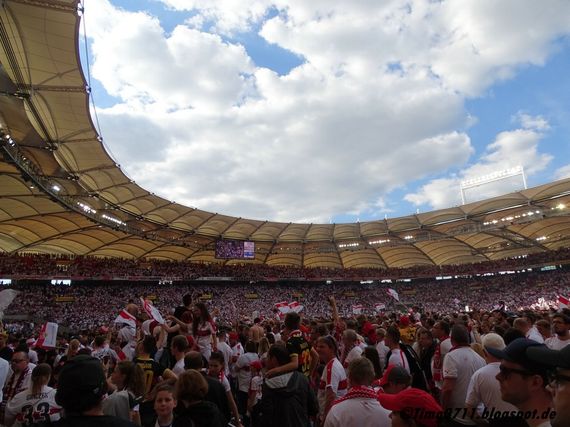 VfB Stuttgart vs Würzburger Kickers (4-1) (44)