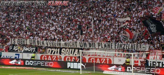 VfB Stuttgart vs 1. FC Heidenheim 1846 (1-2) (23)