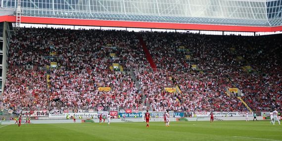 1. FC Kaiserslautern vs VfB Stuttgart (0-1) (1)