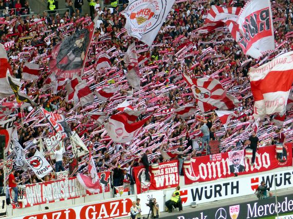 VfB Stuttgart vs Eintracht Braunschweig (2-0) (23)