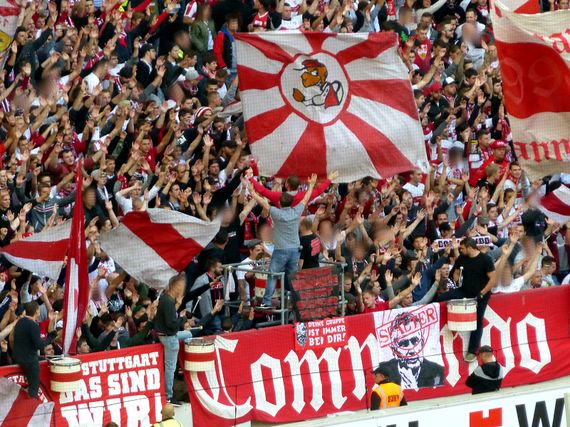 VfB Stuttgart vs Eintracht Braunschweig (2-0) (30)