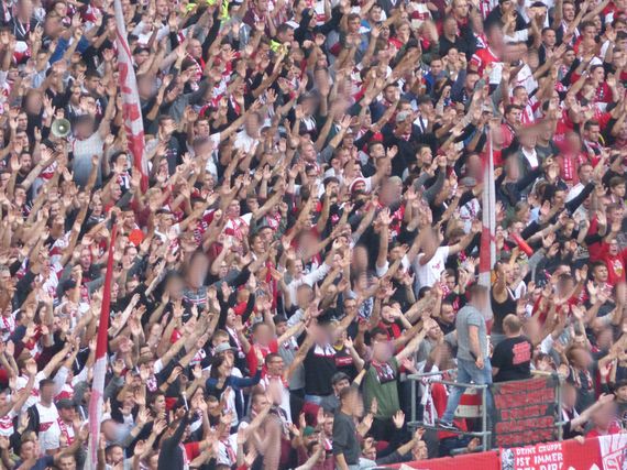 VfB Stuttgart vs Eintracht Braunschweig (2-0) (36)
