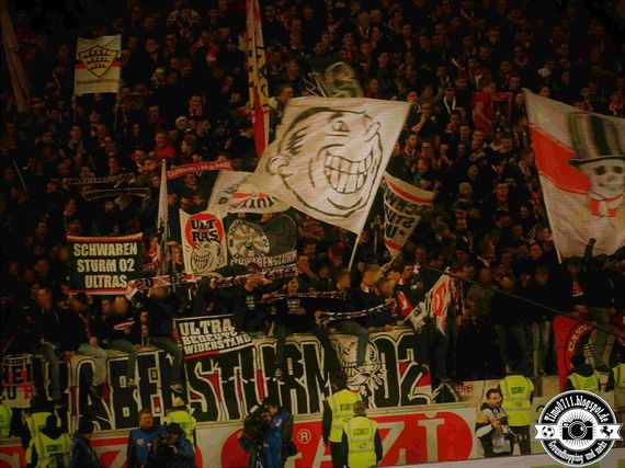 VfB Stuttgart vs Borussia Dortmund (2-1) (21)