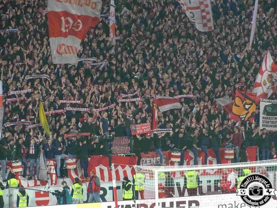 VfB Stuttgart vs Borussia Dortmund (2-1) (23)