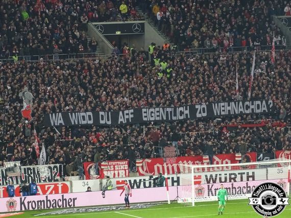 VfB Stuttgart vs FC Bayern München (0-1) (8)