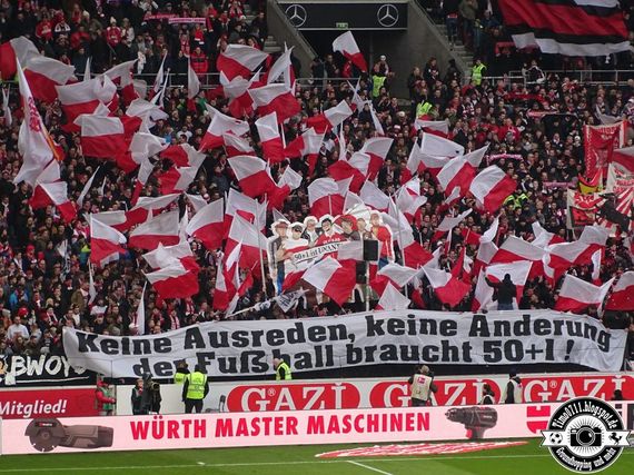 VfB Stuttgart vs Borussia Mönchengladbach (1-0) (15)
