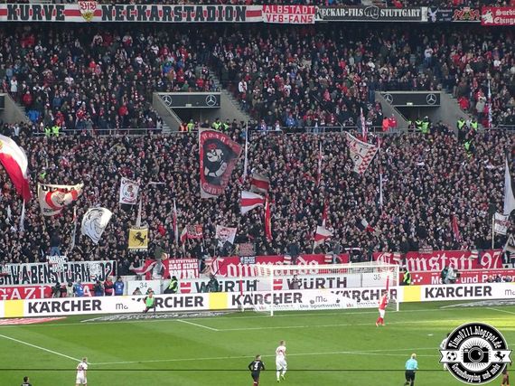 VfB Stuttgart vs Eintracht Frankfurt (1-0) (37)