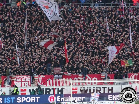 VfB Stuttgart vs Eintracht Frankfurt (1-0) (38)