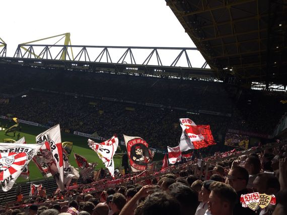 Borussia Dortmund vs VfB Stuttgart (3-0) (2)