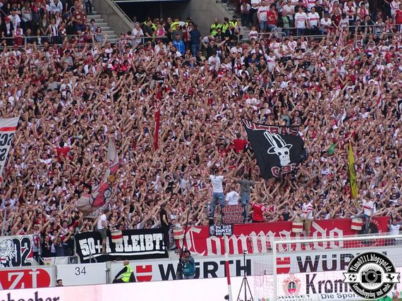 VfB Stuttgart vs Hannover 96 (1-1) (16)