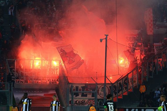Borussia Mönchengladbach vs VfB Stuttgart (2-0) (9)