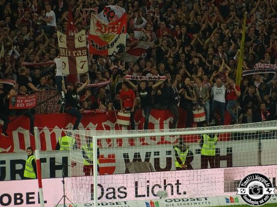 VfB Stuttgart vs 1. FC Köln (2-1) (18)