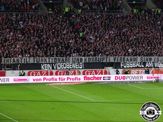 VfB Stuttgart vs FC Augsburg (1-0) (17)