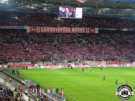 VfB Stuttgart vs FC Augsburg (1-0) (24)