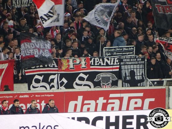 VfB Stuttgart vs FC Augsburg (1-0) (29)