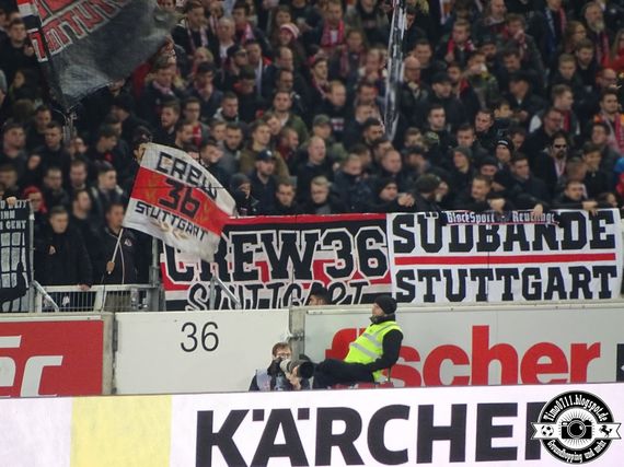VfB Stuttgart vs FC Augsburg (1-0) (30)