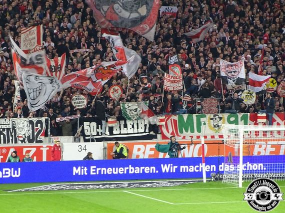 VfB Stuttgart vs FC Augsburg (1-0) (35)