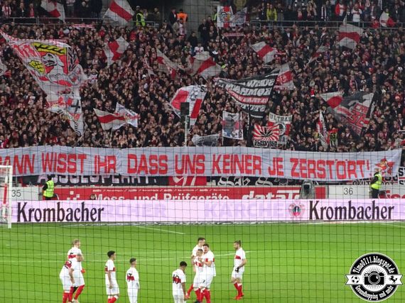 VfB Stuttgart vs FC Schalke 04 (1-3) (5)