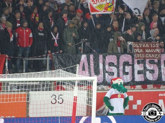 VfB Stuttgart vs FC Schalke 04 (1-3) (17)