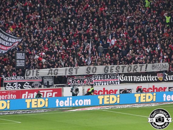 VfB Stuttgart vs 1. FSV Mainz 05 (2-3) (12)