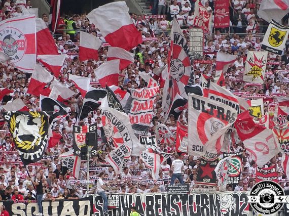 VfB Stuttgart vs FC Bayern München (0-3) (14)