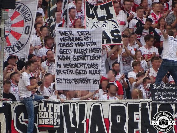 VfB Stuttgart vs FC Bayern München (0-3) (23)