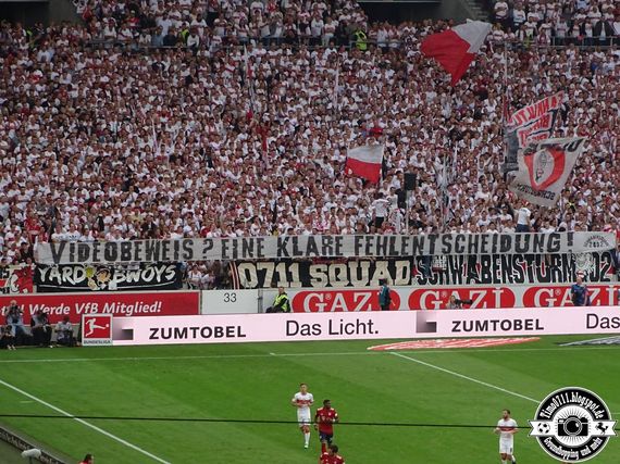 VfB Stuttgart vs FC Bayern München (0-3) (24)