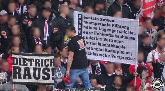 VfB Stuttgart vs VfL Wolfsburg (3-0) (24)