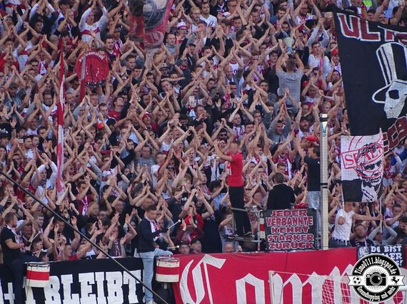 VfB Stuttgart vs Werder Bremen (2-1) (22)