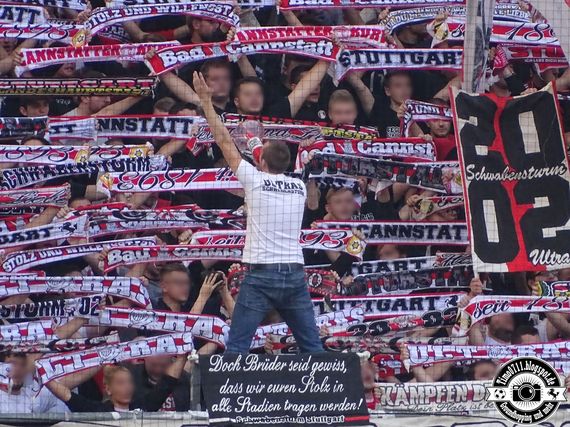 VfB Stuttgart vs Borussia Dortmund (0-4) (17)
