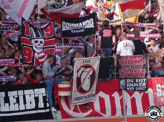 VfB Stuttgart vs Holstein Kiel (0-1) (1)