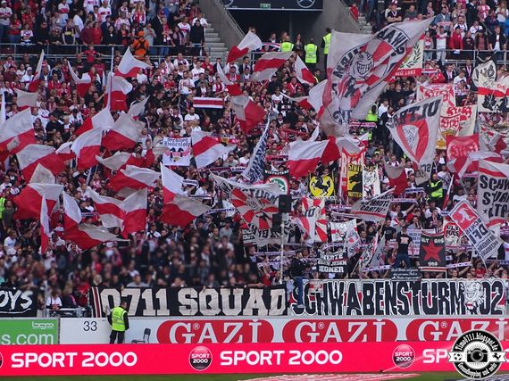 VfB Stuttgart vs Holstein Kiel (0-1) (5)