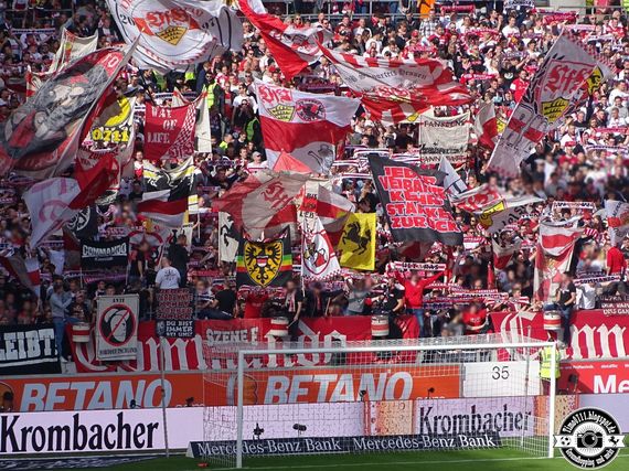 VfB Stuttgart vs Holstein Kiel (0-1) (12)