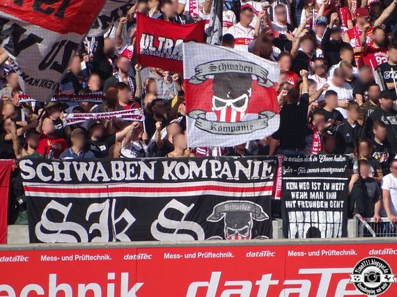 VfB Stuttgart vs Holstein Kiel (0-1) (19)